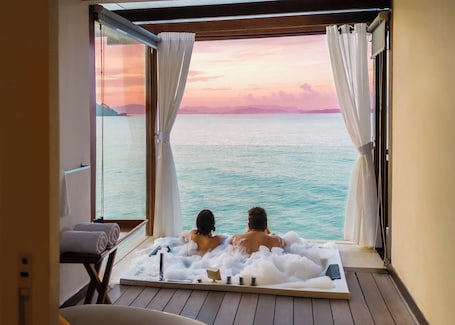 Premier Suite on Water | Beach/ocean view