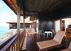 One Bedroom Suite on Water | Balcony view