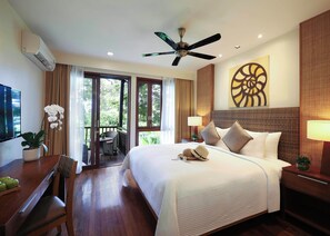 Minibar, in-room safe, blackout drapes, iron/ironing board - Berjaya Langkawi Resort (Langkawi)