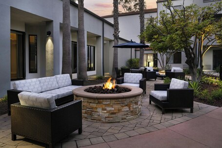 Courtyard by Marriott Los Angeles Torrance Palos Verdes - view 2