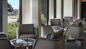 Lobby - Courtyard by Marriott Los Angeles Torrance Palos Verdes (Torrance)