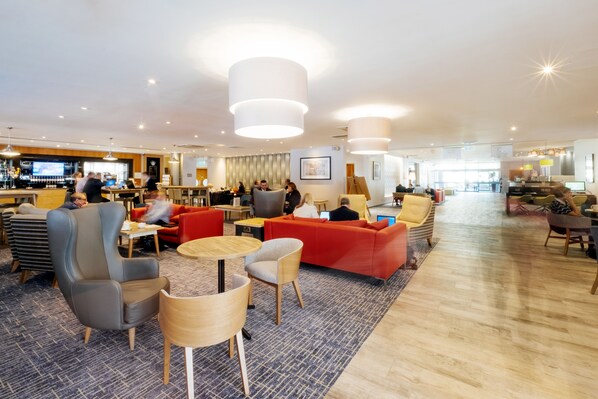 تقديم الإفطار والعشاء، الأطباق العالمية