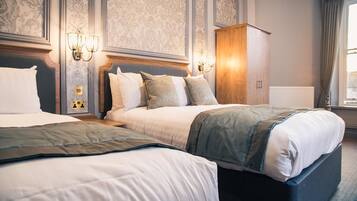 Iron/ironing board, free WiFi, bed sheets