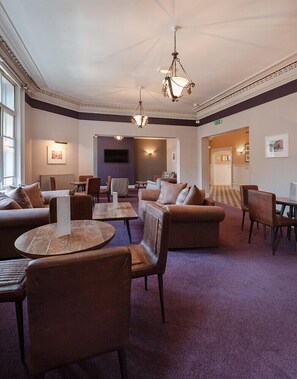 Bar lounge