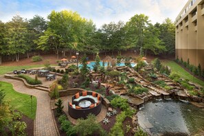 Seasonal outdoor pool, pool umbrellas, sun loungers