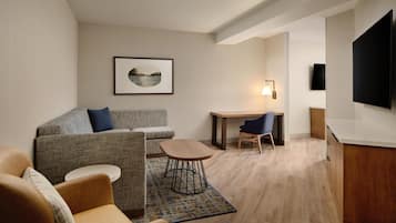 Suite, 1 King Bed, Bathtub | In-room safe, desk, laptop workspace, blackout drapes