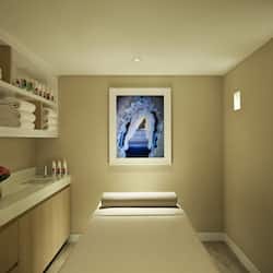 Couples treatment rooms, steam room, body treatments, hot stone massages