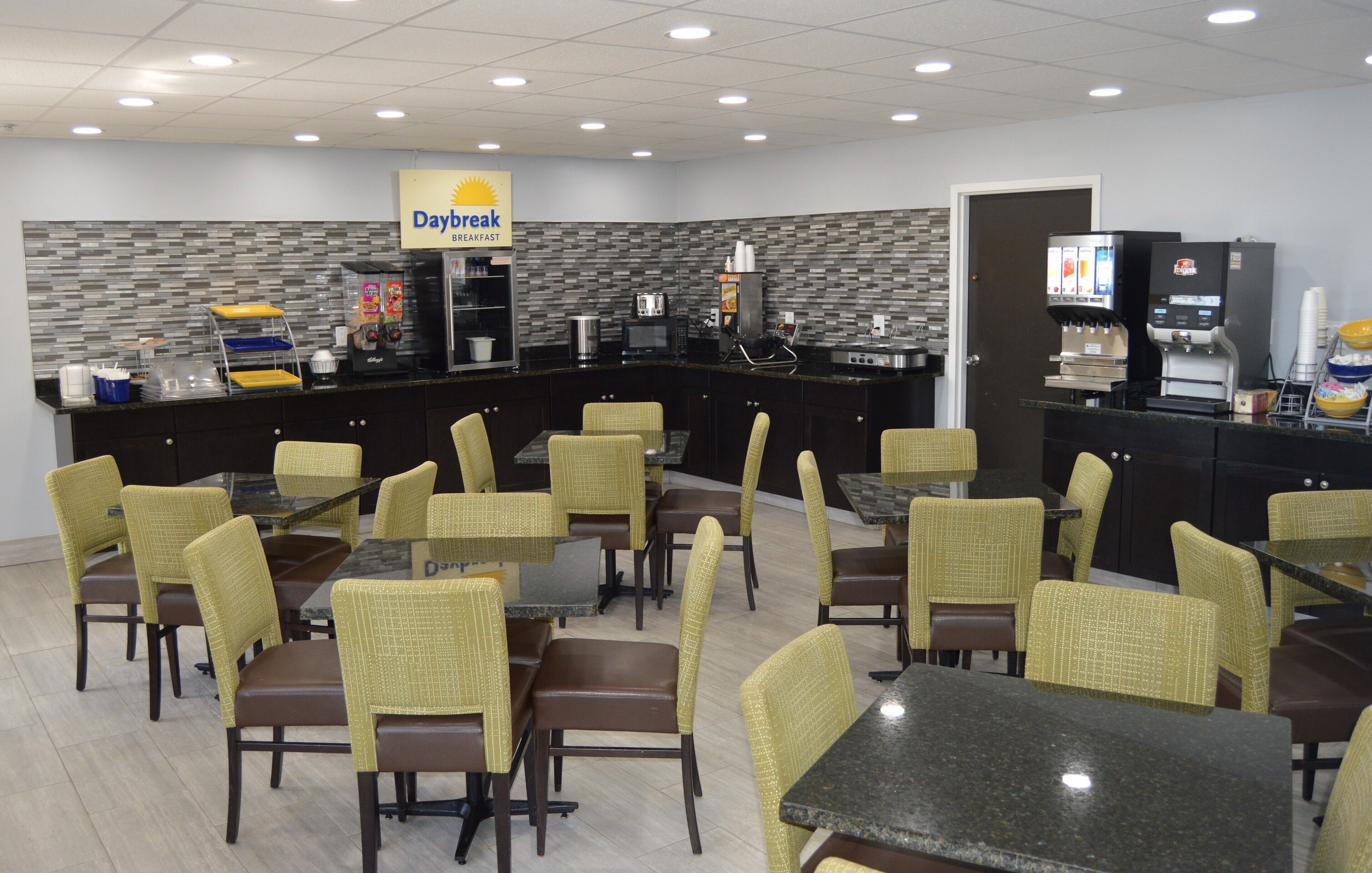 Petit déjeuner continental compris tous les jours