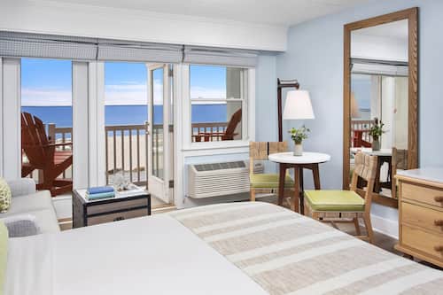Room, 1 King Bed, Oceanfront | Beach/ocean view