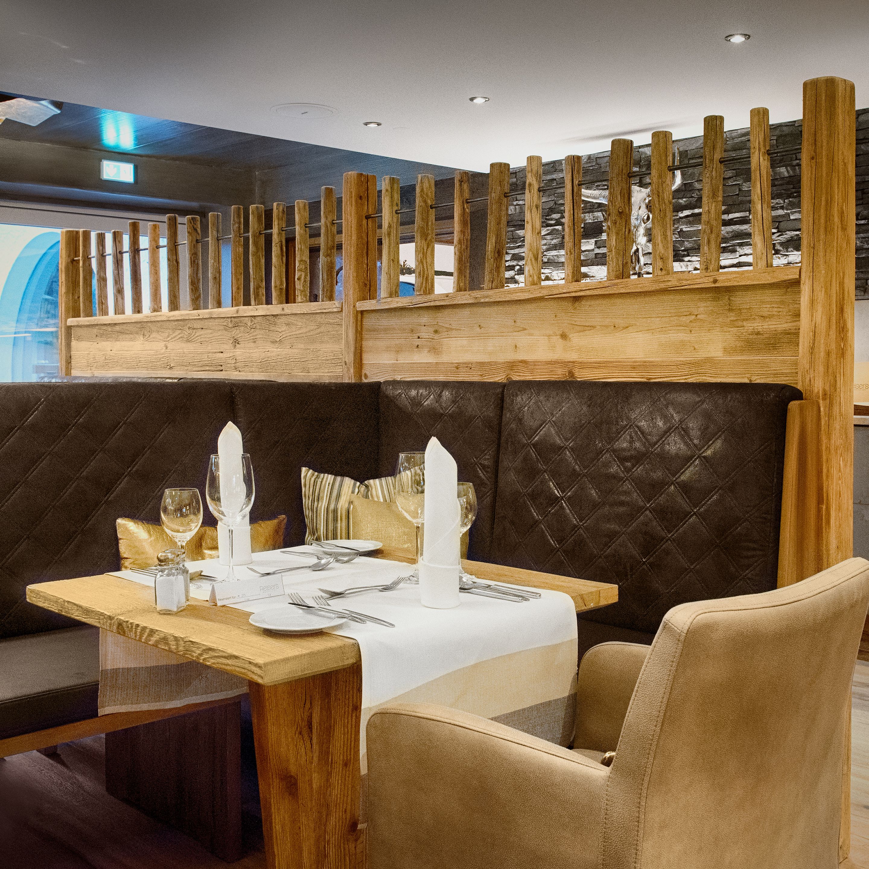 lunch and dinner served, german cuisine