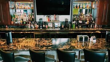 Cocktail bar