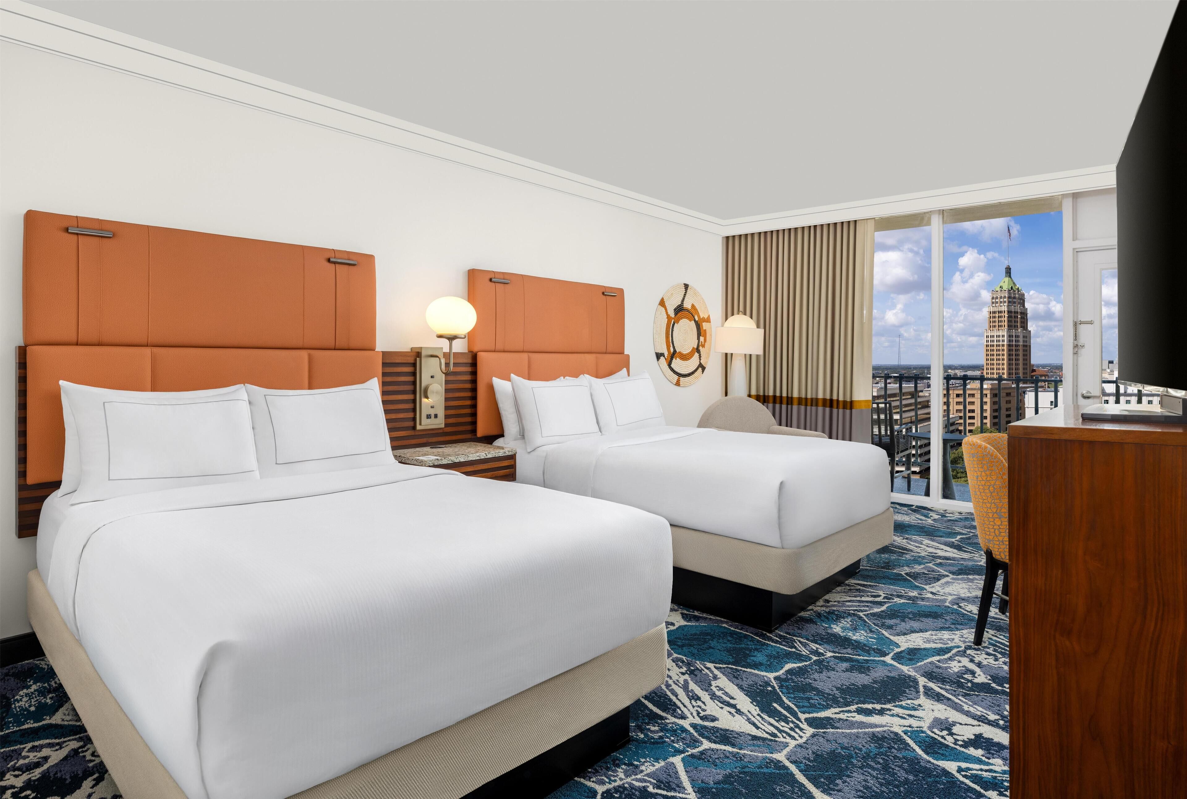 Roba de llit d'alta qualitat, caixa forta a l'habitació i escriptori 