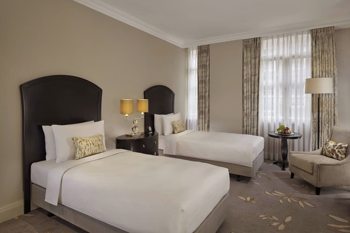 Superior Room, 2 Twin Beds, Non Smoking | 1 bedroom, pillowtop beds, minibar, in-room safe