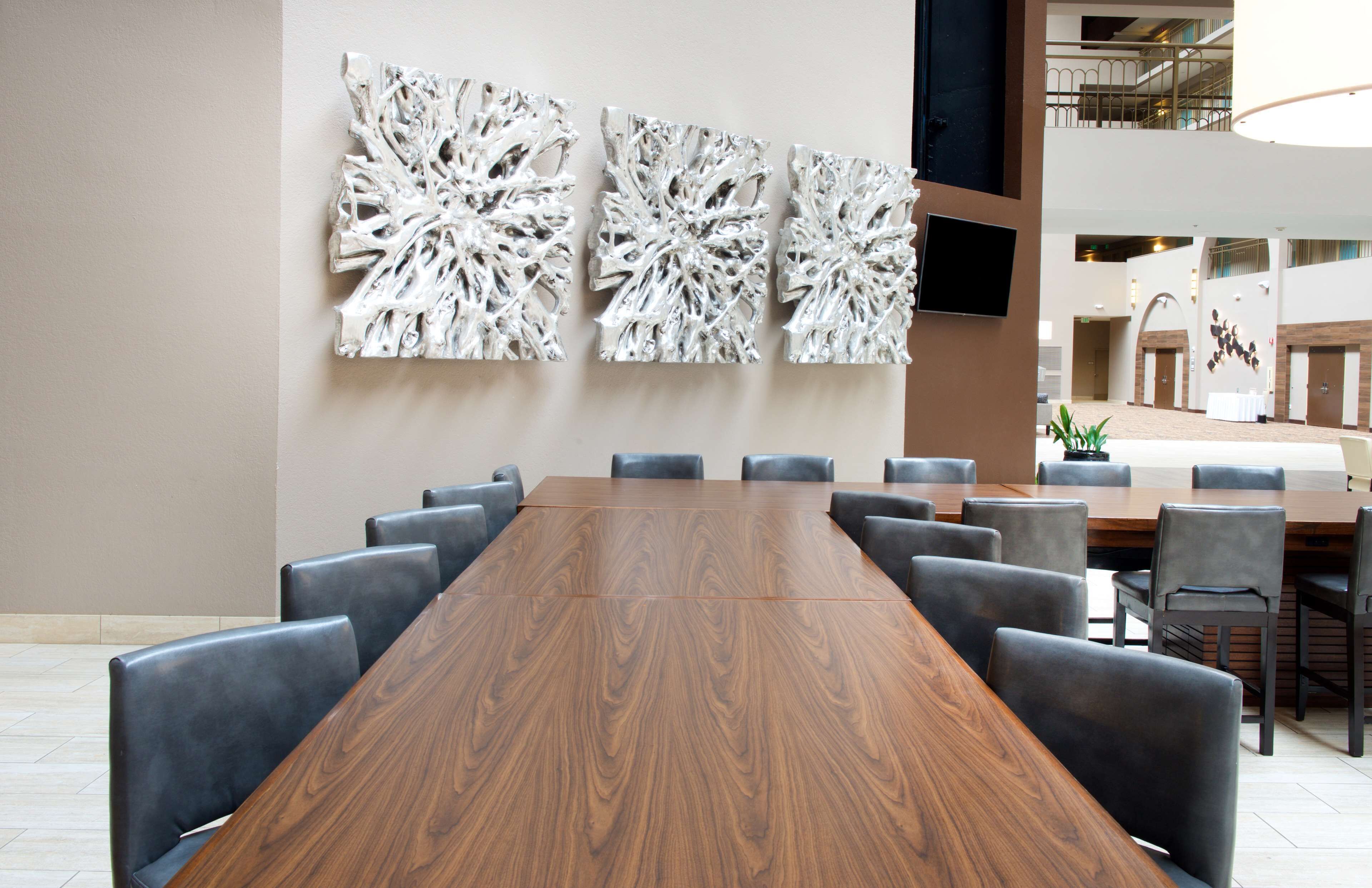 Photo - Embassy Suites by Hilton Seattle North Lynnwood