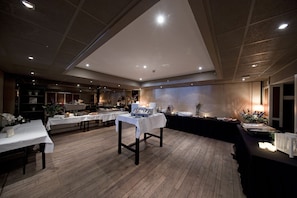 Daily buffet breakfast (EUR 12.50 per person)