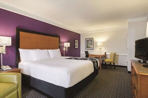 Room, 1 King Bed, Non Smoking | Desk, iron/ironing board, free cots/infant beds, rollaway beds - La Quinta Inn by Wyndham Odessa (Odessa)