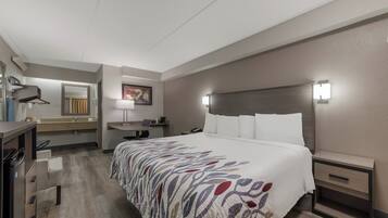 Superior Room, 1 King Bed, Non Smoking | In-room safe, desk, blackout curtains, free cots/infant beds