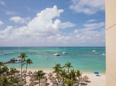 Hyatt Regency Aruba Resort and Casino