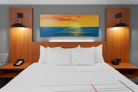 Room, 1 King Bed, Non Smoking. La Quinta Inn by Wyndham Champaign