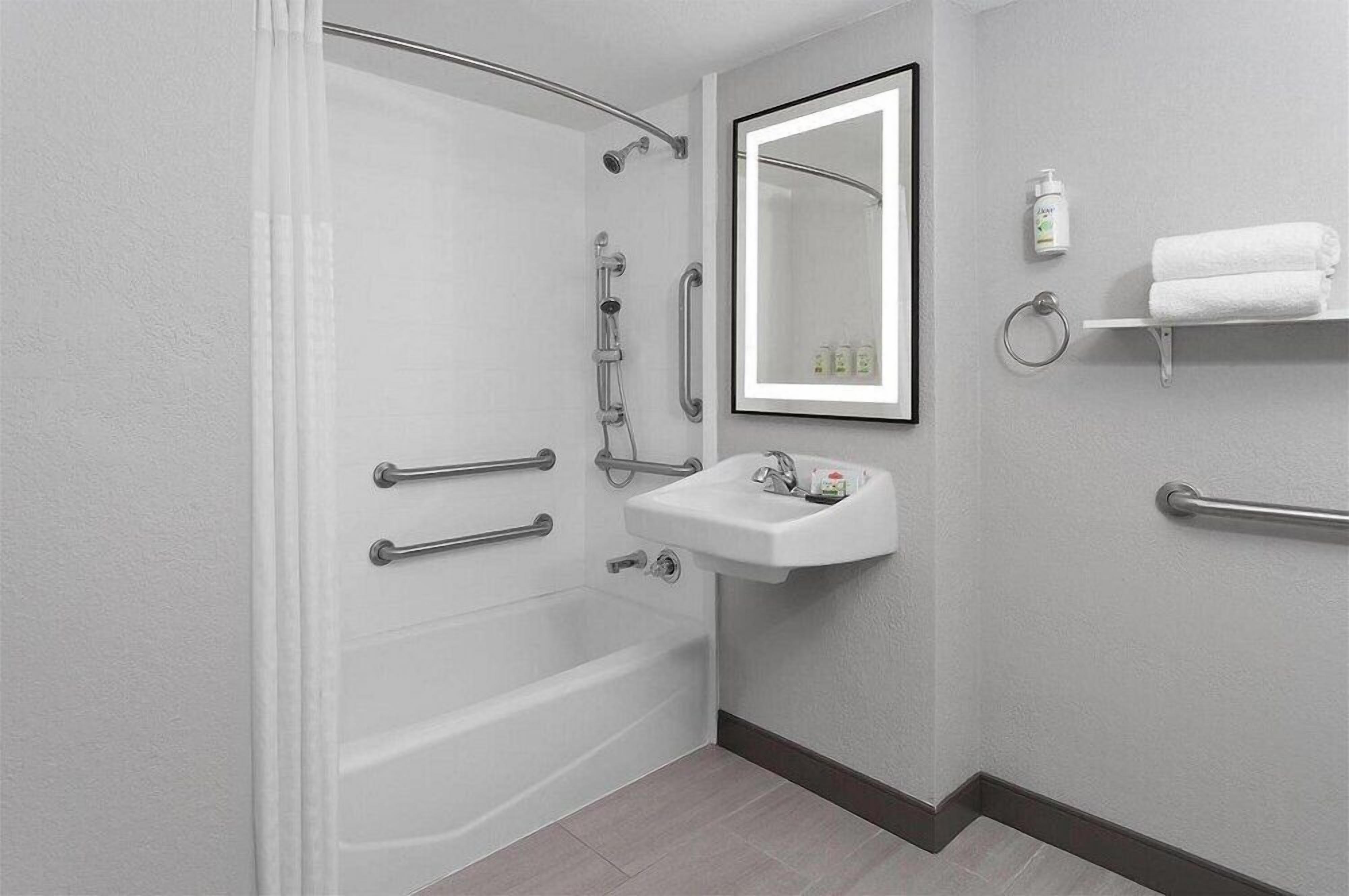 Ducha y bañera combinadas y artículos de higiene personal ecológicos