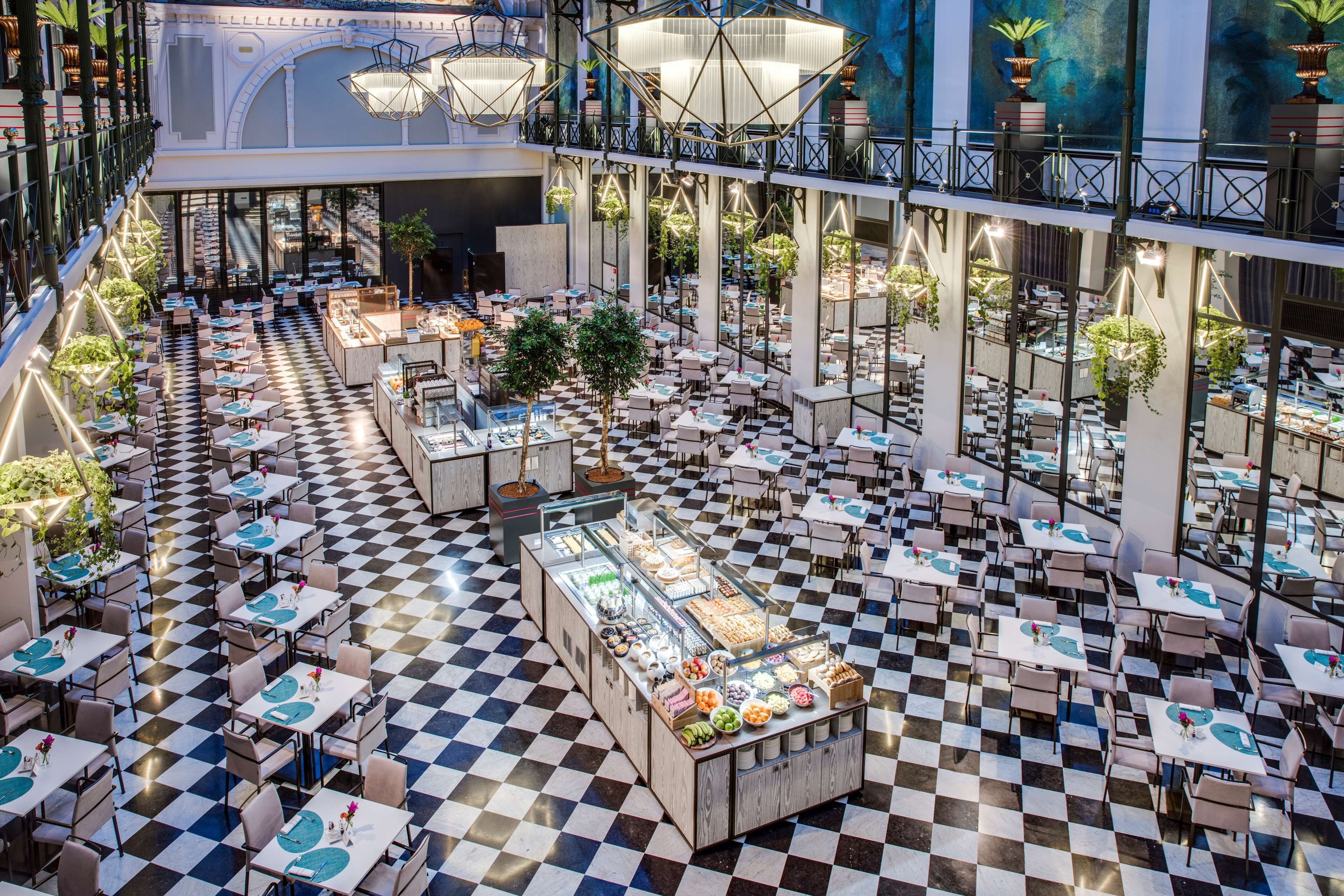 Tägliches Frühstücksbuffet gegen Gebühr