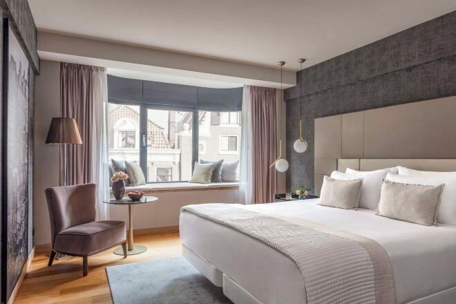 Minibar, két bảo mật tại phòng, bàn, phòng cách âm 