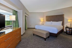 1 bedroom, pillow-top beds, in-room safe, desk - Hotel Auburn Hills (Auburn Hills)
