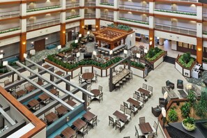 View from property - Hotel Auburn Hills (Auburn Hills)