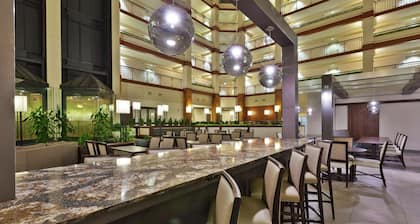Hotel Auburn Hills