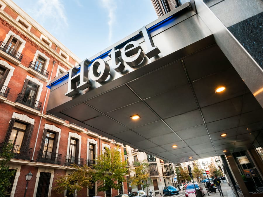 Fachada de la propiedad