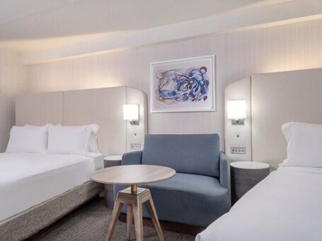 Crowne Plaza Indianapolis Airport - Image 52