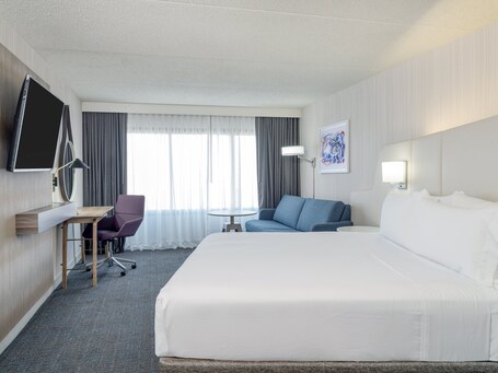 Crowne Plaza Indianapolis Airport - Image 34
