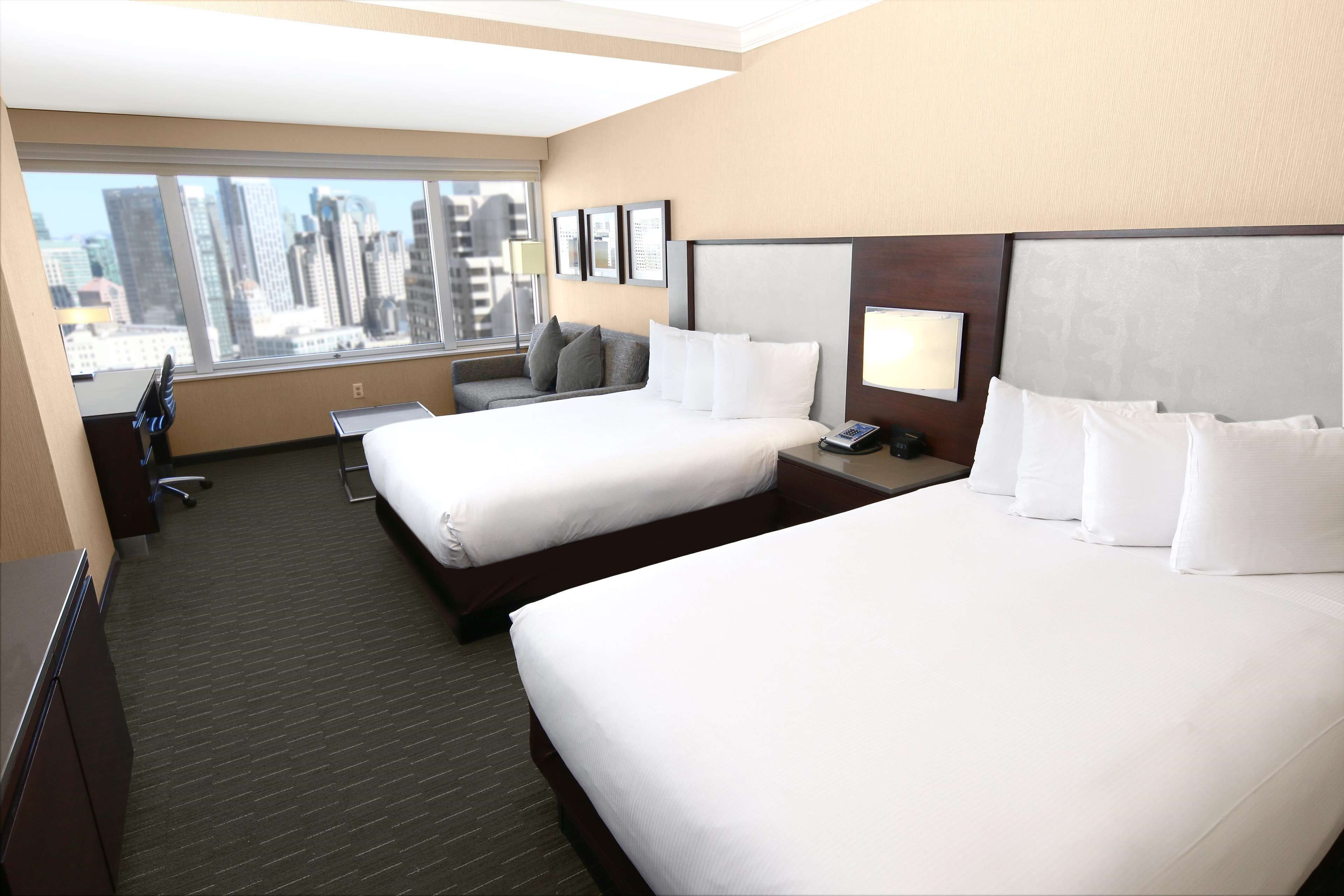 Skyline View Room, 2 Double Beds (Floors 20-44)