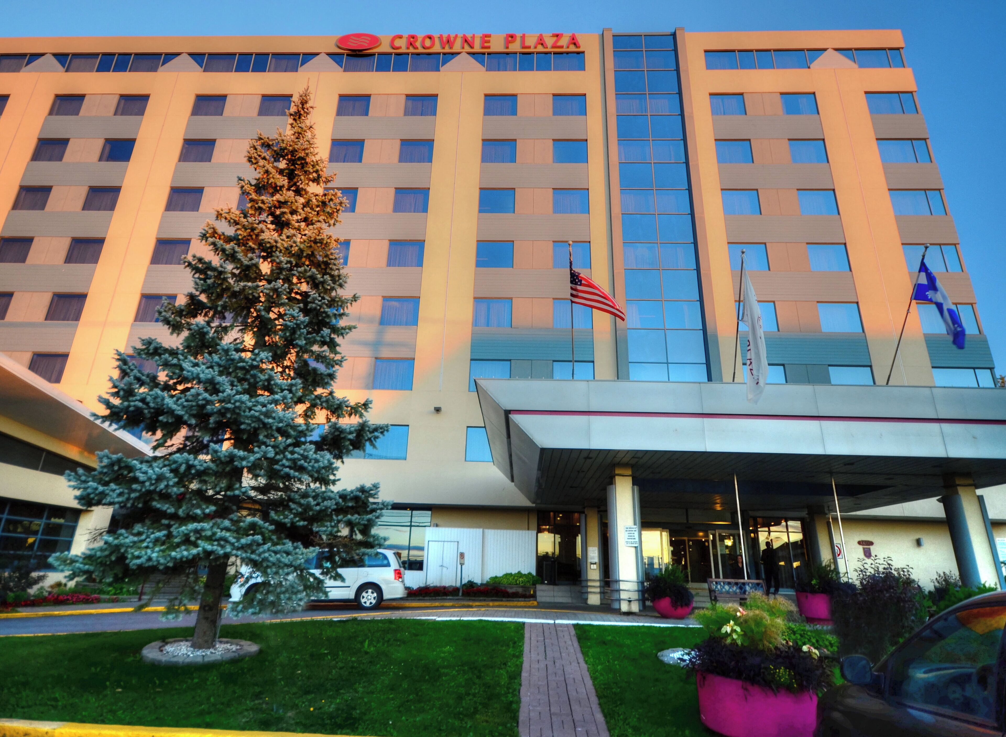 Foto - Armon Plaza Montreal Airpt, Trademark Collection by Wyndham