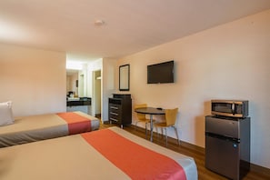 Free WiFi, bed sheets, wheelchair access - Motel 6 Savannah, GA - Midtown (Savannah)