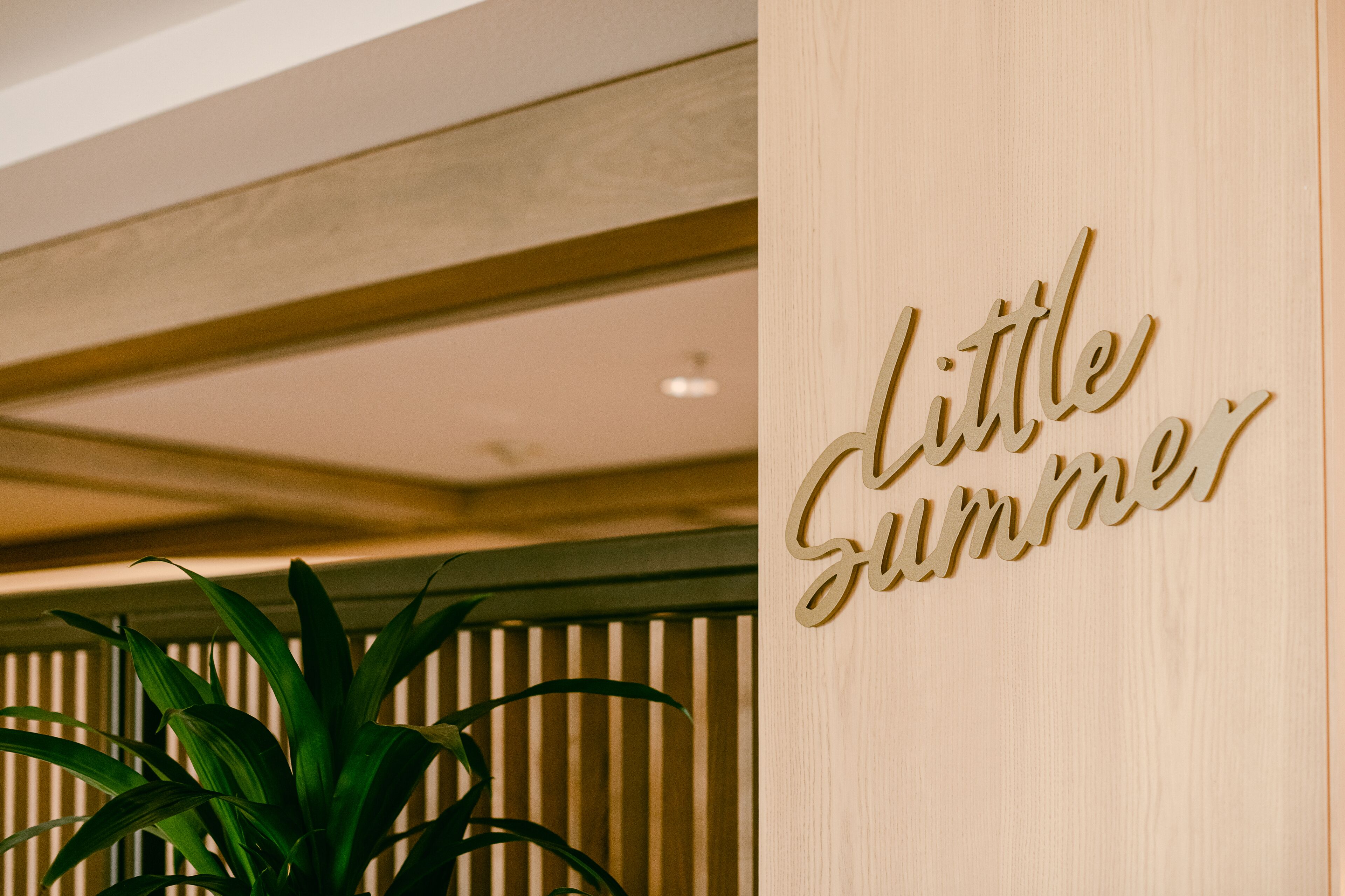 breakfast, lunch, dinner served; al fresco dining