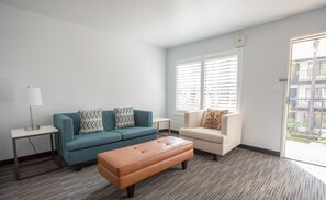 1 bedroom, premium bedding, desk, blackout curtains