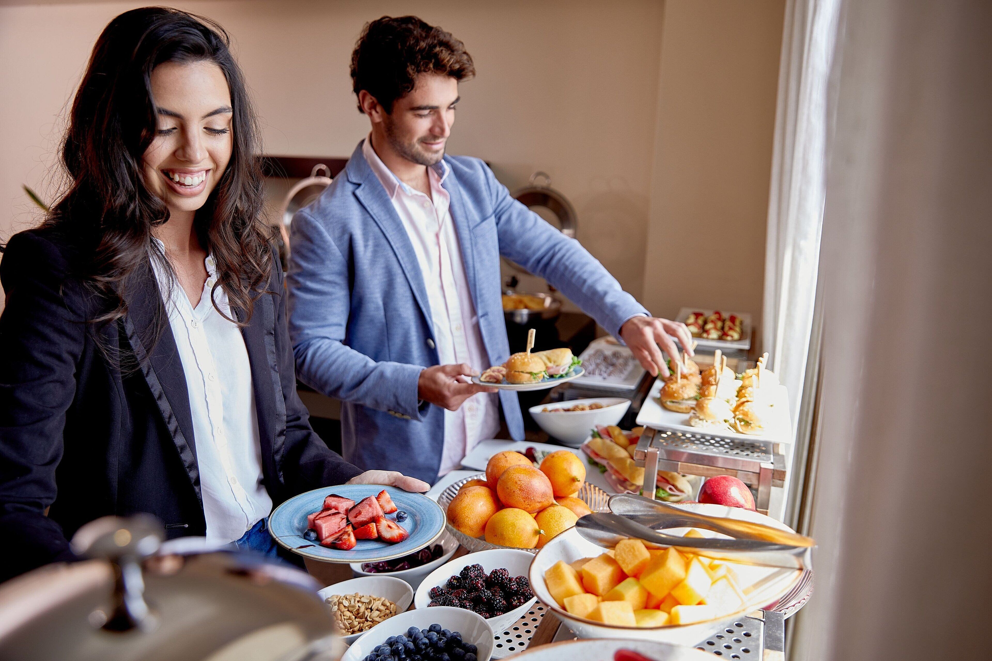 Desayuno a la carta todos los días (con cargo)