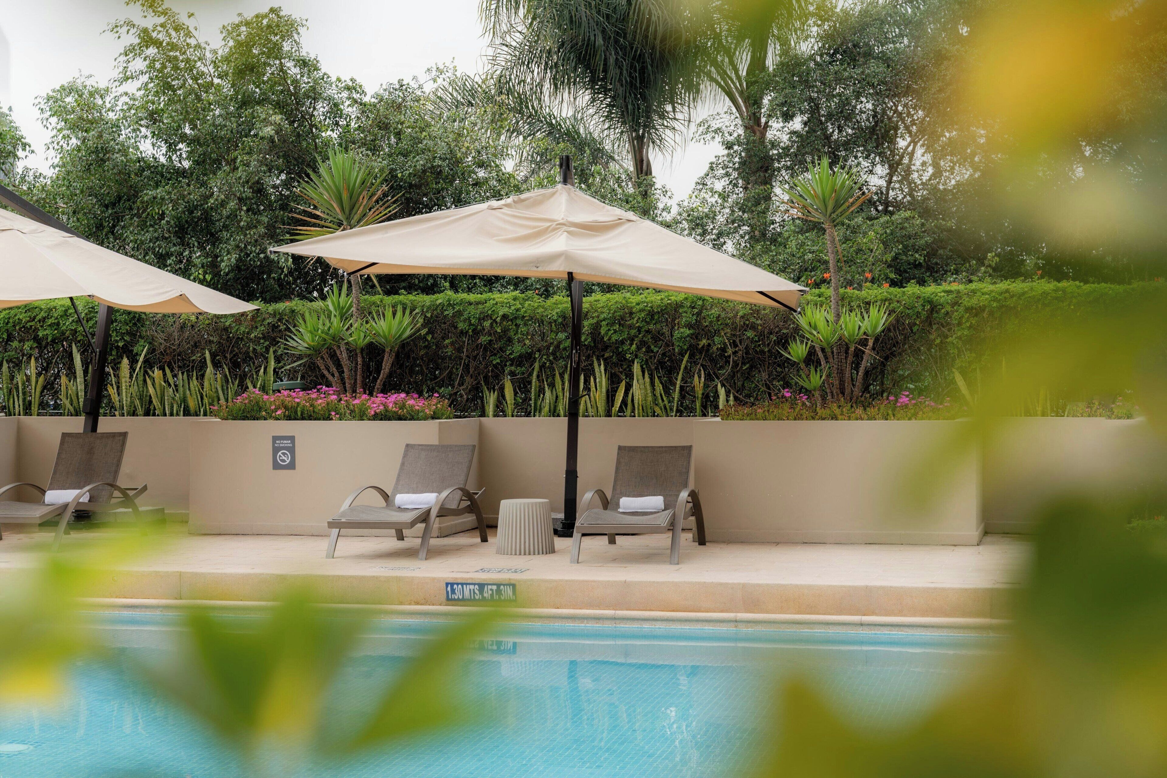 Alberca al aire libre por temporada 