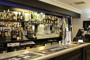 Bar (on property) - Airport Inn Gatwick (Horley)