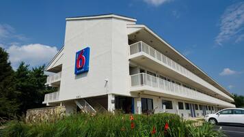 واجهة المنشأة