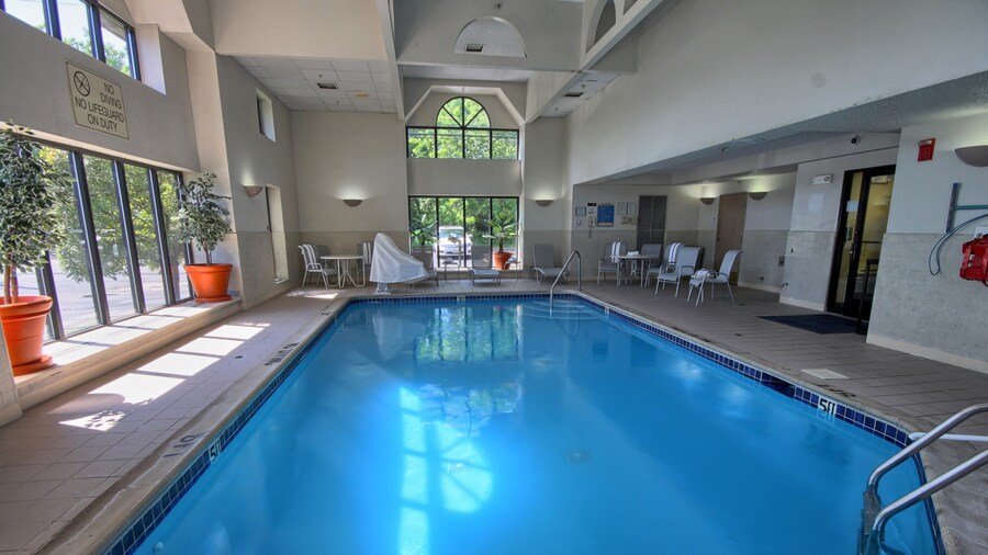 Comfort Inn Near Greenfield Village