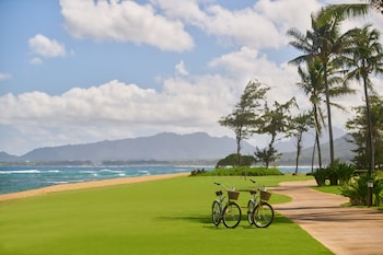 Bicycling at Sheraton Kauai Coconut Beach Resort