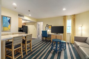 1 bedroom, in-room safe, individually furnished, desk