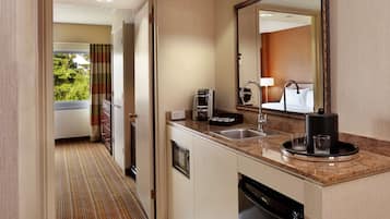 1 chambre, coffres-forts dans les chambres, bureau, rideaux occultants