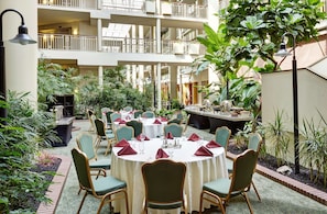 Meeting facility