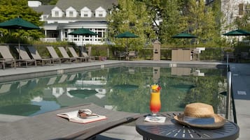 Indoor pool, seasonal outdoor pool, pool umbrellas, sun loungers