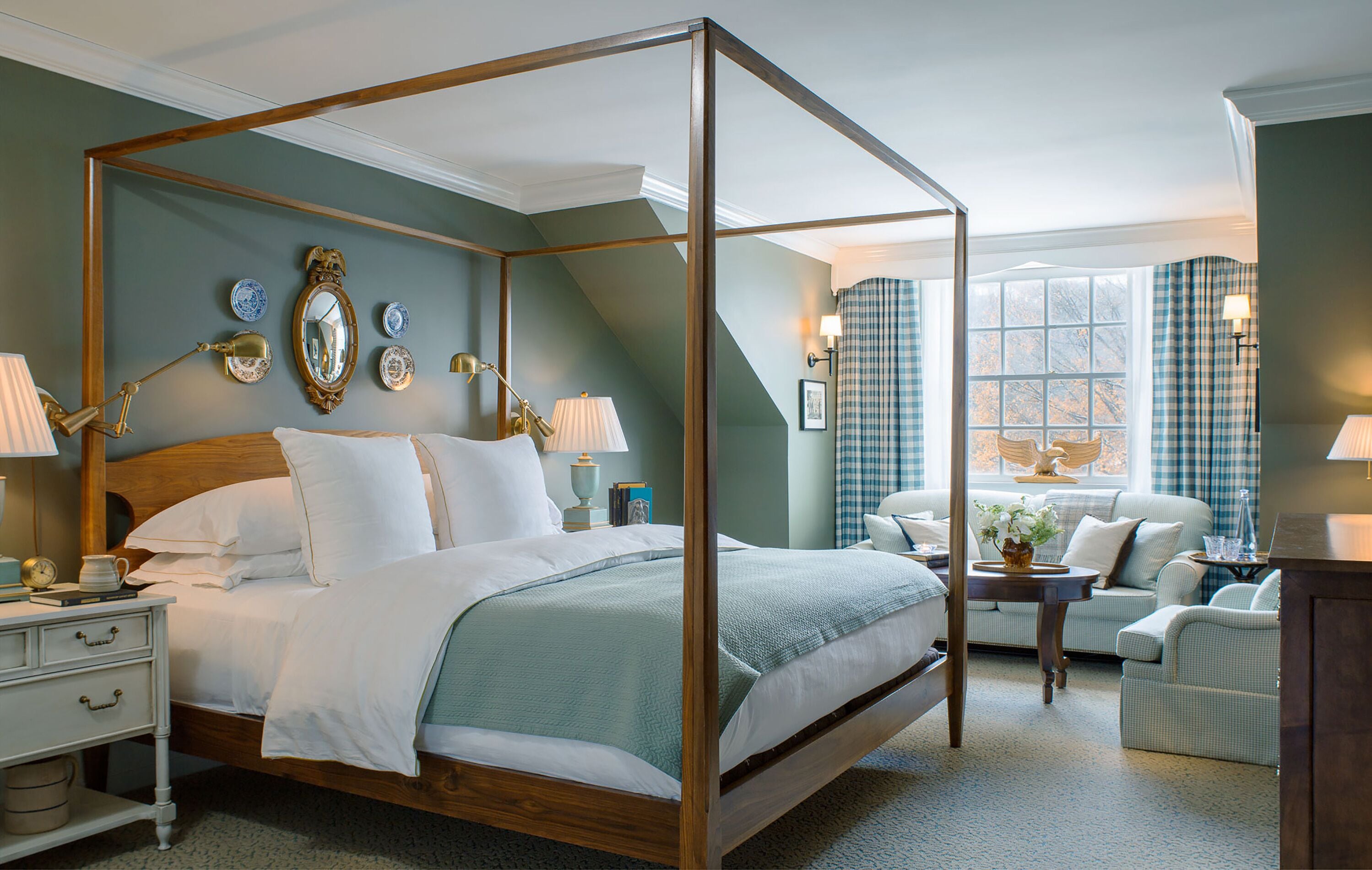Premium bedding, pillow-top beds, in-room safe, individually decorated