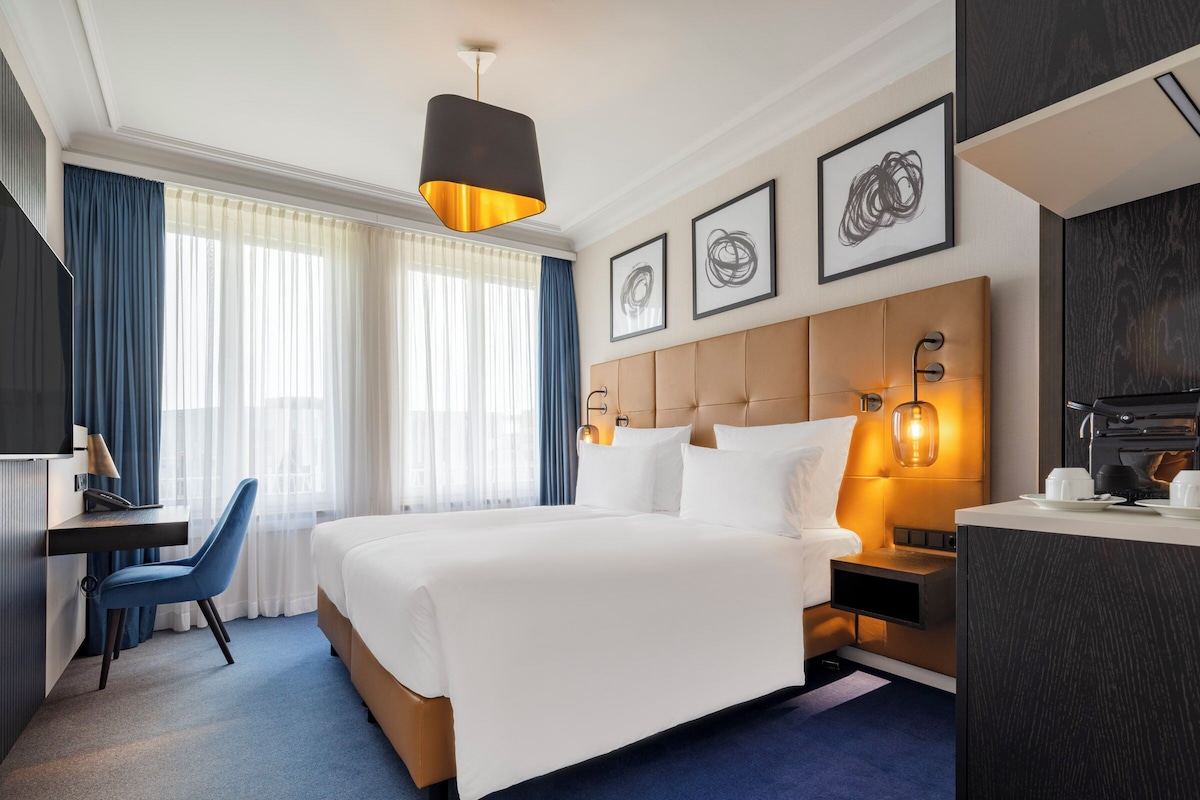 Ropa de cama hipoalergénica y minibar 