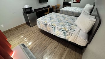 Free WiFi, bed sheets